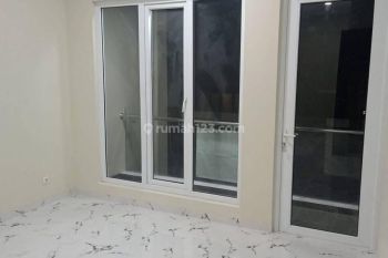 J Dijual Rumah 4 Kt Cluster The Green Vineyard Bsd