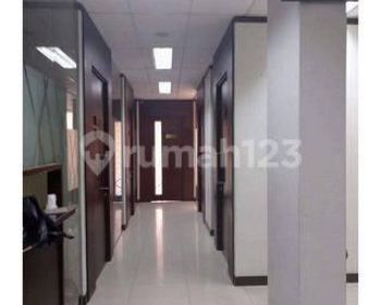 DISEWAKAN GEDUNG KANTOR PUSAT KOTA MAKASSAR POROS RATULANGI