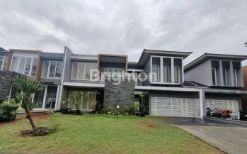 RUMAH CANTIK DI ALAM SUTERA TANGERANG