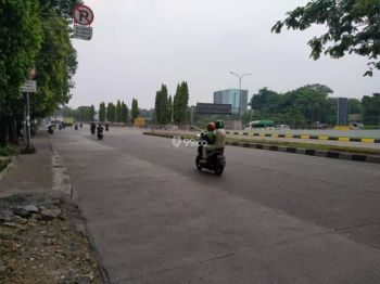Tanah kosong simatupang nempel tol