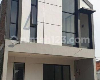 Rumah 2 Lantai Termurah Selangkah Ke Pondok Gede Di Jatiwaringin