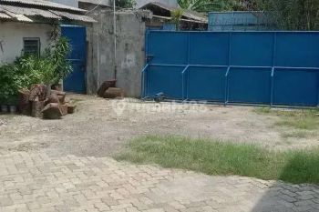 Gudang Jalan Raya Prancis Cocok Untuk Tempat Usaha