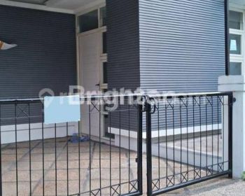 RUMAH CIAMIK DAN SIAP HUNI DI RUNGKUT SURABAYA