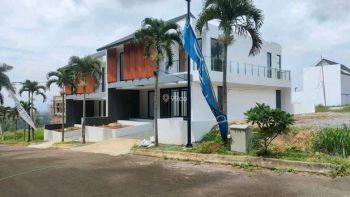 RUMAH Modern ADEM di DAGO bandung UTARA