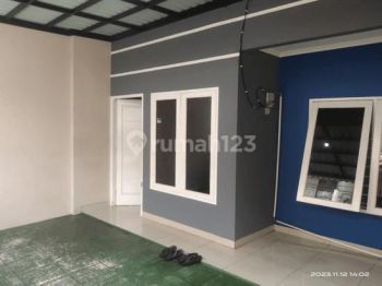 Rumah 3 Kamar 2 Lantai Tebet Barat Jakarta Selatan Siap Huni