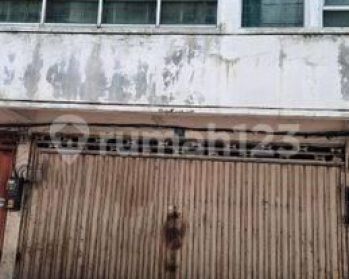 DIJUAL RUKO 4 LANTAI DI PUSAT PERTOKOAN TEXTILLE BONGKARAN SURABAYA...