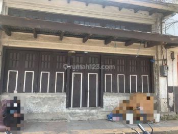 JUAL RUMAH DI JALAN.JEND.SUDIRMAN(mainroad)BANDUNG.