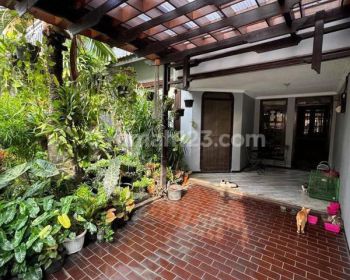 Rumah 1,5 Lantai Di Komplek Pd.kelapa Bebas Banjir