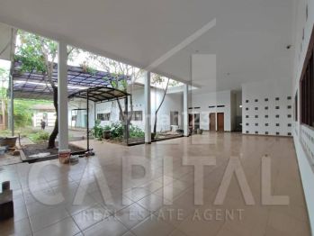 Dijual Ruang Usaha Gedung Gudang Di Mainroad Rancaekek, Bandung