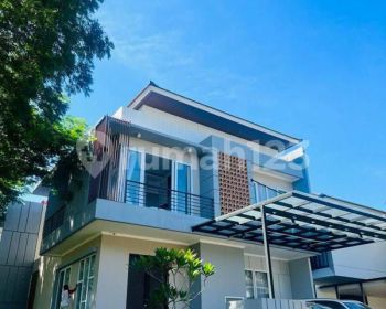 Rumah Baru Fully Furnish Hoek Taman Bsd City