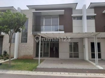 Disewakan Rumah Pik2 4 Kamar Tidur Plus 1 Siap Huni Jalan Lebar
