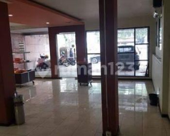 Ruang Usaha Besar Lokasi Strategis Jakarta Selatan