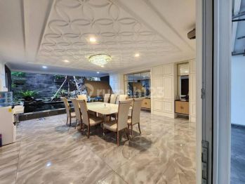 Rumah Mewah Golf Island PIK Furnished 240m2 (12x20)