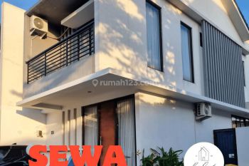 Rumah Cantik 2 Lantai Semi Furnish Cireundeu