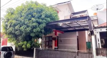 RUMAH TENGAH KOTA PETERONGAN SOMPOK DI JL MANGGA SEMARANG