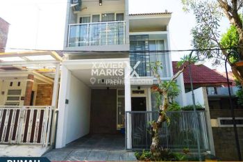 Termurah Rumah Modern 2 Lantai di Puncak Dieng Malang