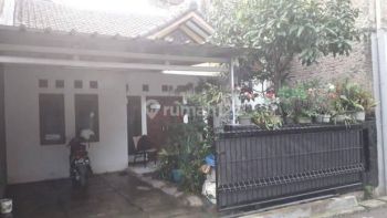 Rumah di Leuwi anyar, lingkungan nyaman, bisa untuk kos kosan