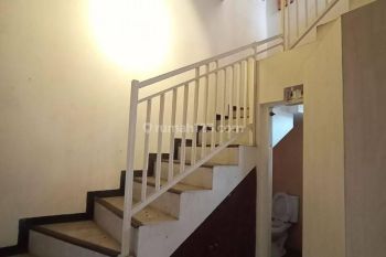 Dijual Ruko Strategis Dekat Kampus di Siguragura Lowokwaru Malang