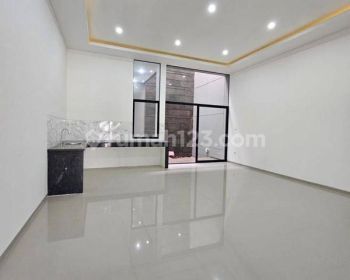 Rumah Baru di Mekar Wangi, Bandung