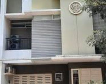 Dijual murah rumah di Gading lavender kelapa Gading Jakata utara