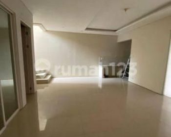 Disewakan Rumah Terawat di Royal Residence  Wiyung Surabaya