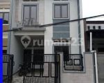 thumbnail-strategis-rumah-dua-lt-modern-dekat-bsm-kota-bandung-305m9-3