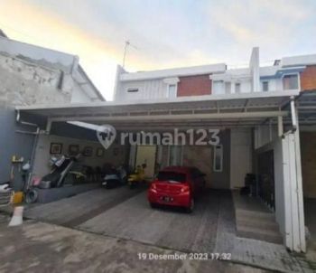 Rumah minimalis siap huni di komplek elit setra duta bandung
