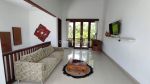 thumbnail-newly-renovated-villa-at-kerobokan-area-3-bedrooms-full-furnished-8