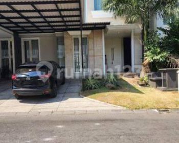 Disewakan Rumah Minimalis Semi Furnish Pakuwon Indah