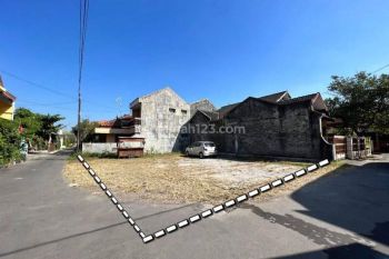 TANAH DIJUAL STRATEGIS WIROSABAN KOTA YOGYAKARTA