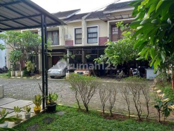 Rumah 2 Lantai Bagus SHM di Bintan Residence, Tangerang Selatan