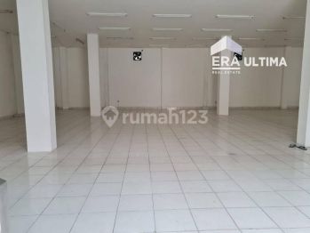 Gudang Terawat Siap Pakai Strategis di Moh Toha