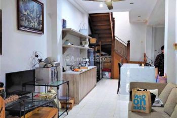 Rumah 2 Lt Bagus Untuk Investasi Di Perkici Bintaro Jaya 8174 UT