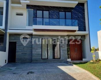 Rumah Citraland Baru Gress Modern Minimalis Good Quality