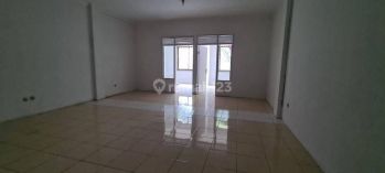 3 Ruko Strategis di *Main Road BKR