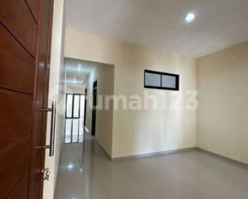 Dijual Rumah Gembong Pusat Kota Surabaya dekat Pasar Kapasan