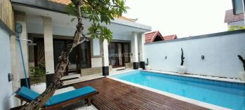 Rumah Bagus Furnished SHM di Jalan Kayu Tulang, Badung