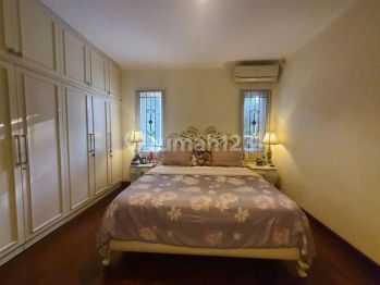 Rumah 2 lantai di sektor 9 Bintaro Jaya