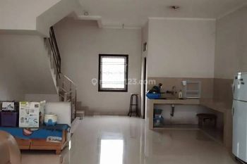 Ruko 3 Lantai Mainroad di Taman Kopo Indah I Bandung