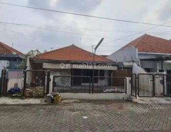 Rumah Manyar Tirtomoyo, Strategis, Siap Huni