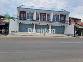 RUKO BARU MASIH GRES DIPINGGIR JALAN KERADENAN CIBINONG