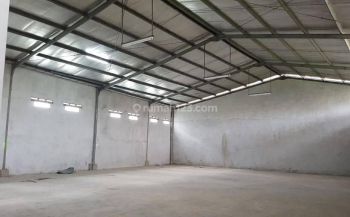 Sale Gudang: gudang cipamokolan