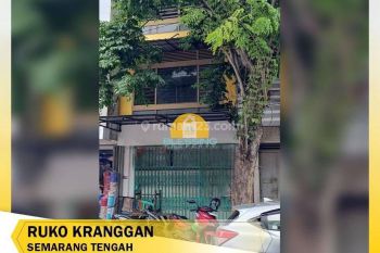 Rent Ruko: Ruko Tengah kota