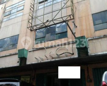 Ruko 4,5 Lantai Siap Huni di Darmo Galeria Mayjen Sungkono