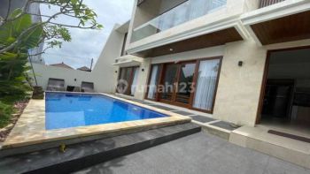 Modern 3 Bedroom Villa With 2-storey