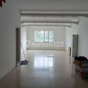 Dijual Ruko Strategis di Mekar Wangi Bandung