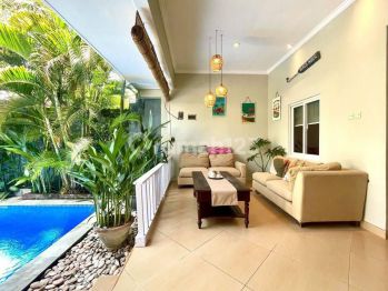 2 Bedroom Villa For Daily/Yearly in Kerobokan! (VSST12TN)