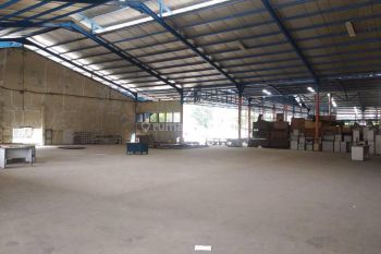 Disewakan gudang dekat pintu tol dalam komplek di Cakung Jakarta Timur