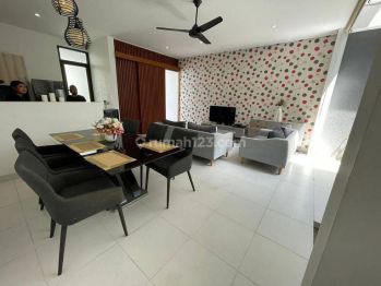 Disewakan Villa 3 Bedroom Dekat Pantai Berawa