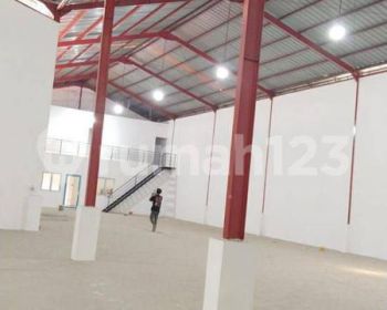 Dijual.gudang Cipondoh, siap pakai,sudah ada office